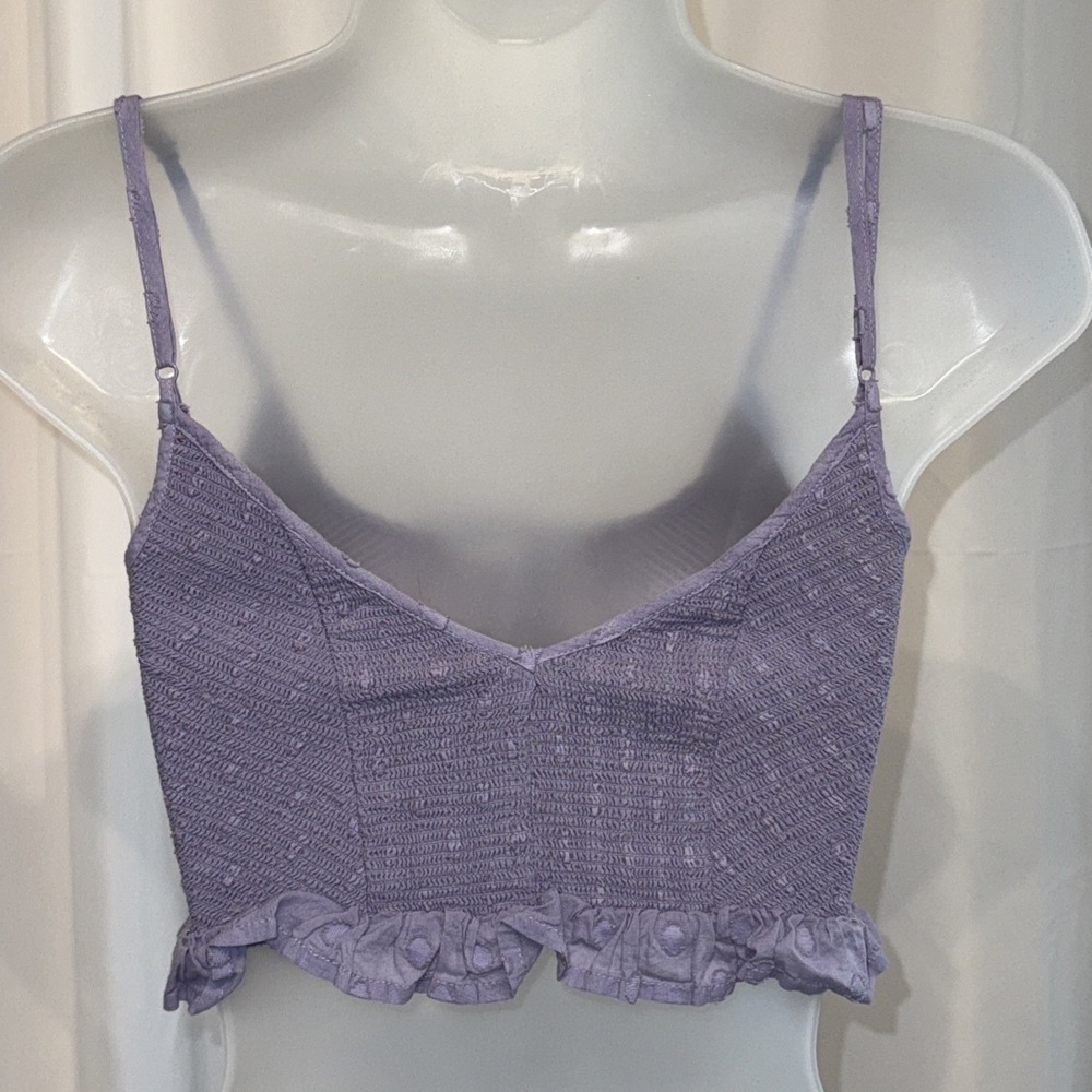 UO Janae Ruffle Lavender Cami Urban Outfitters Smocked Dot Embroidered Top XS - Picture 6 of 9